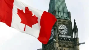 Express Entry or Provincial Nominee Program: Which one to opt for permanent residency in Canada?